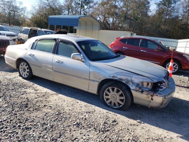 1LNHM82V47Y630870 - 2007 LINCOLN TOWN CAR SIGNATURE LIMITED SILVER photo 4