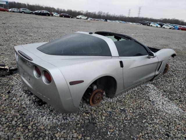 1G1YY24U855115405 - 2005 CHEVROLET CORVETTE GRAY photo 3