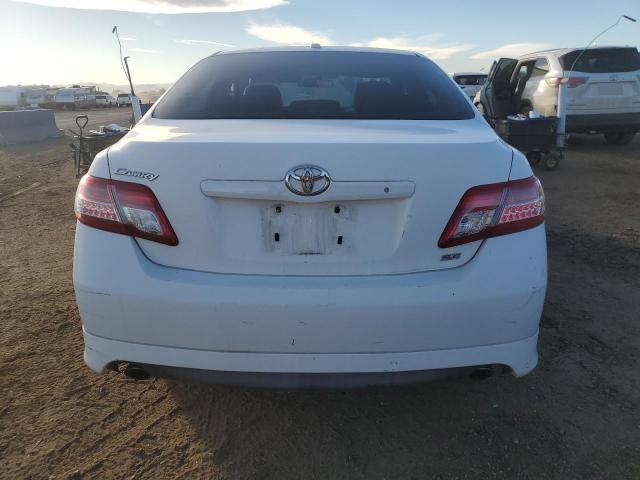 4T1BF3EK6BU644970 - 2011 TOYOTA CAMRY BASE WHITE photo 6