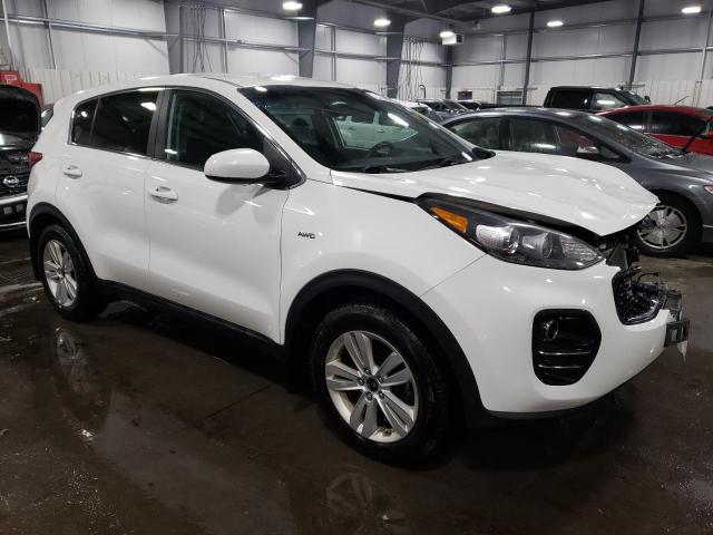 KNDPMCAC5H7230360 - 2017 KIA SPORTAGE LX WHITE photo 4