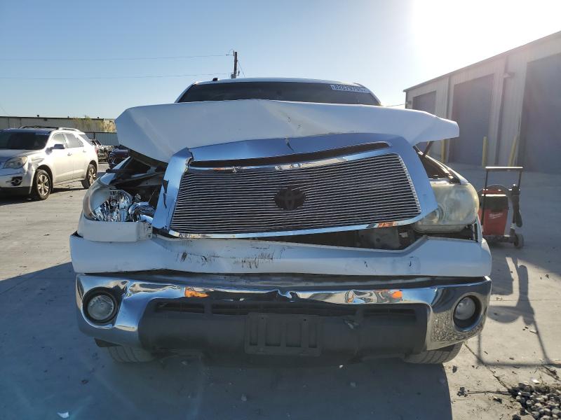 5TFRM5F13CX040352 - 2012 TOYOTA TUNDRA DOUBLE CAB SR5 WHITE photo 5
