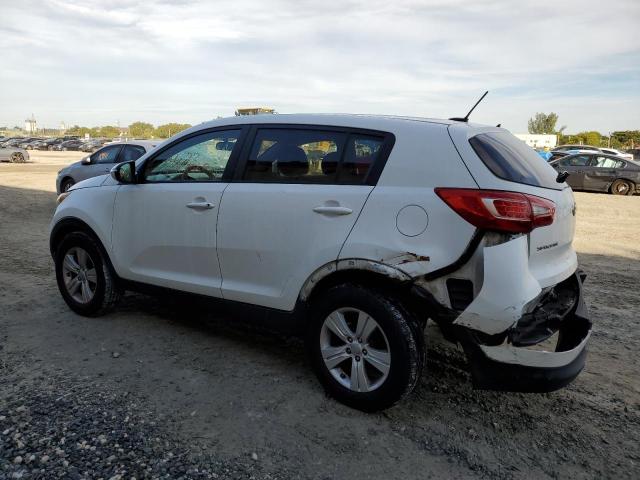 KNDPB3A21D7403248 - 2013 KIA SPORTAGE BASE WHITE photo 2