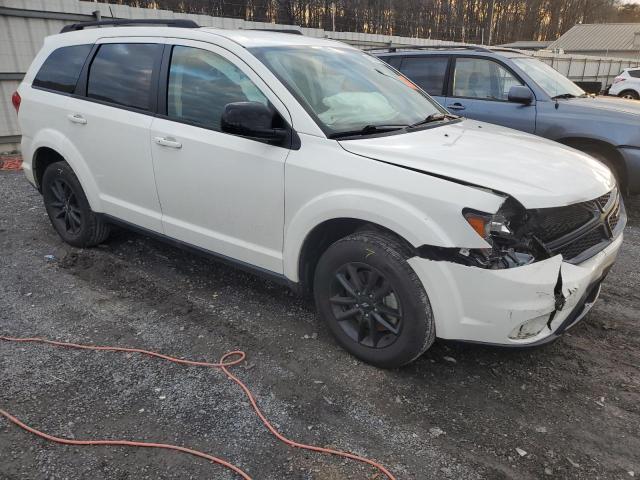 3C4PDDBG3KT856418 - 2019 DODGE JOURNEY SE WHITE photo 4