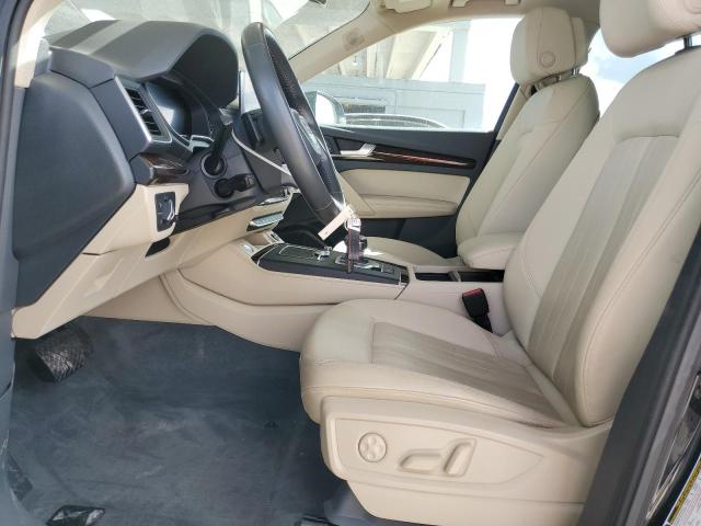 WA1BNAFY7K2038937 - 2019 AUDI Q5 PREMIUM PLUS შავი ფოტო 7