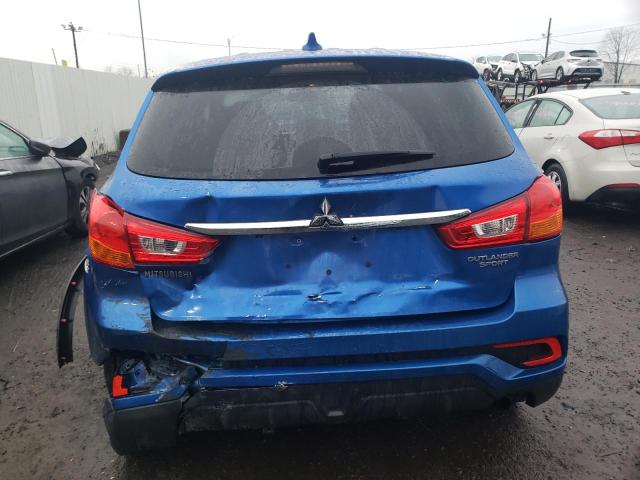 JA4AP3AU0JZ007346 - 2018 MITSUBISHI OUTLANDER ES BLUE photo 6