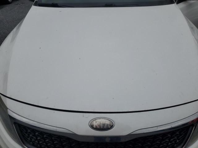 5XXGM4A75DG182868 - 2013 KIA OPTIMA LX Weiß Foto 11