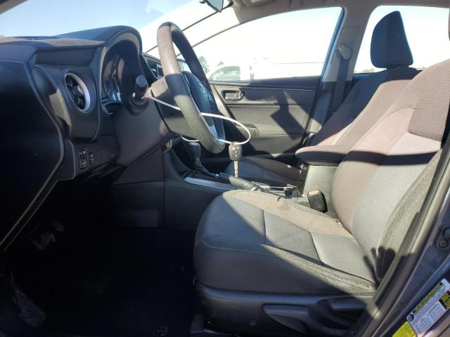 5YFBURHE9HP578875 - 2017 TOYOTA COROLLA L GRAY photo 7