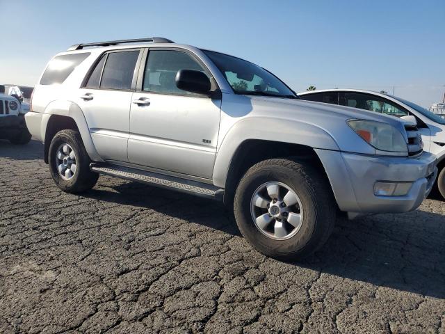 JTEZU14R340023932 - 2004 TOYOTA 4RUNNER SR5 银色 照片 4