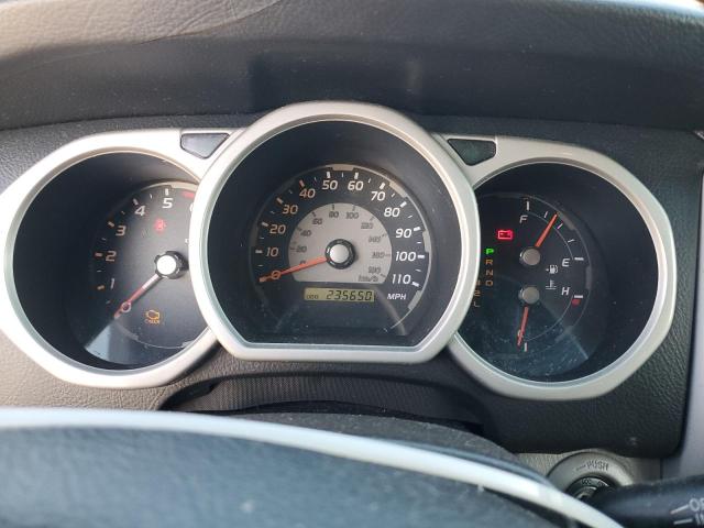 JTEZU14R340023932 - 2004 TOYOTA 4RUNNER SR5 银色 照片 9