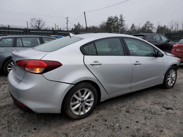 3KPFL4A79HE151586 - 2017 KIA FORTE LX SILVER photo 3