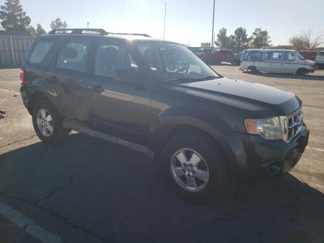 1FMCU02749KC31587 - 2009 FORD ESCAPE XLS GRAY photo 4