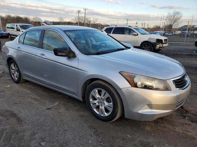 1HGCP26449A135800 - 2009 HONDA ACCORD LXP SILVER photo 4