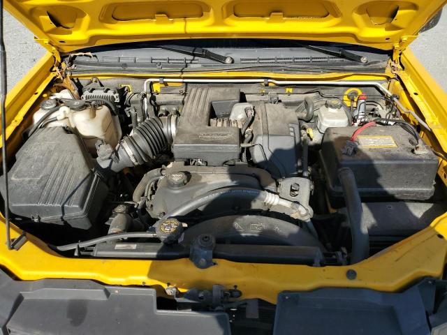 1GCDT146048124693 - 2004 CHEVROLET COLORADO YELLOW photo 11