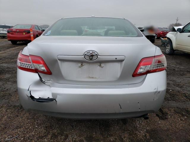 4T4BF3EK4BR190398 - 2011 TOYOTA CAMRY BASE SILVER photo 6