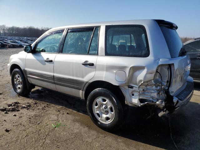 2HKYF18193H570462 - 2003 HONDA PILOT LX SILVER photo 2