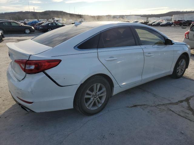 5NPE24AF1FH253057 - 2015 HYUNDAI SONATA SE WHITE photo 3