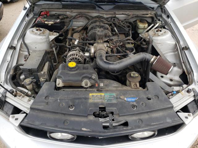 1ZVHT80N265175900 - 2006 FORD MUSTANG SILVER photo 11