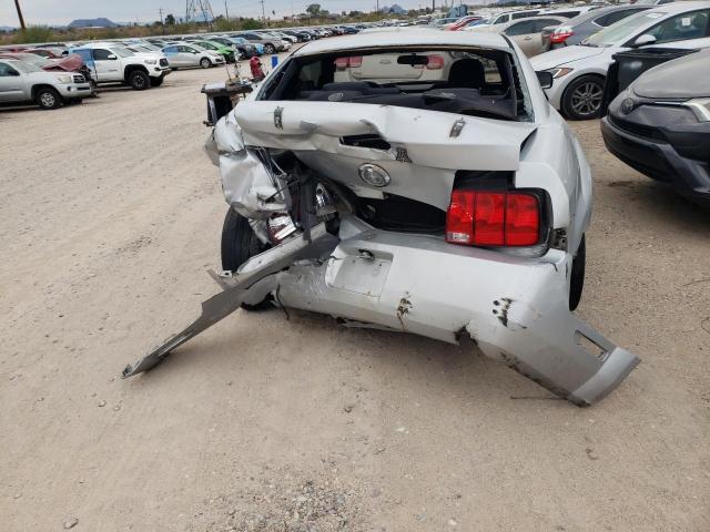 1ZVHT80N265175900 - 2006 FORD MUSTANG SILVER photo 6