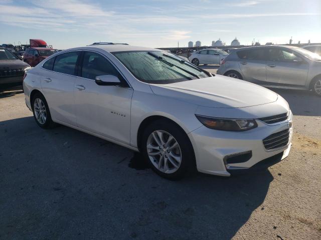 1G1ZE5ST8HF204401 - 2017 CHEVROLET MALIBU LT WHITE photo 4