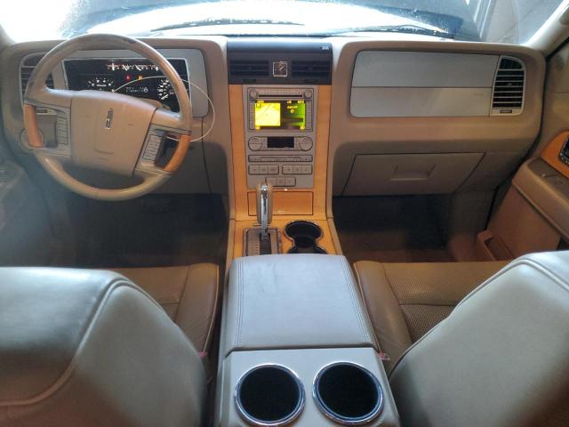 5LMFU28569EJ02096 - 2009 LINCOLN NAVIGATOR BLACK photo 8