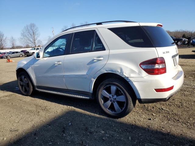 4JGBB86E89A444508 - 2009 MERCEDES-BENZ ML 350 WHITE photo 2