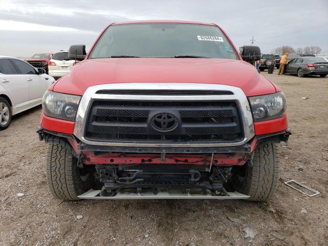 5TFUW5F11AX135719 - 2010 TOYOTA TUNDRA DOUBLE CAB SR5 RED photo 5