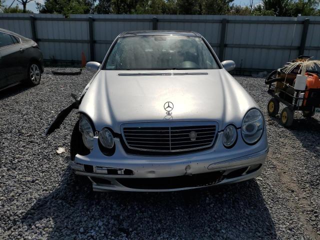WDBUF65J45A663723 - 2005 MERCEDES-BENZ E 320 Gümüş foto 5