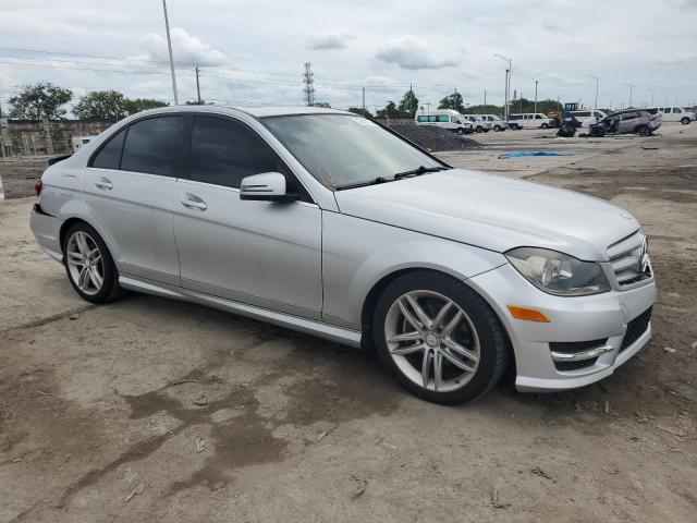 WDDGF4HB0DA809921 - 2013 MERCEDES-BENZ C 250 SILVER photo 4