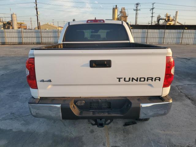 5TFDY5F13MX974060 - 2021 TOYOTA TUNDRA CREWMAX SR5 WHITE photo 6