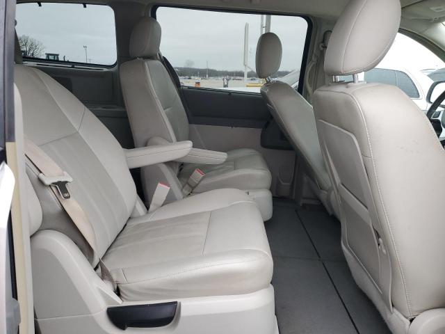 2A8HR54P28R841132 - 2008 CHRYSLER TOWN & COU TOURING SILVER photo 11