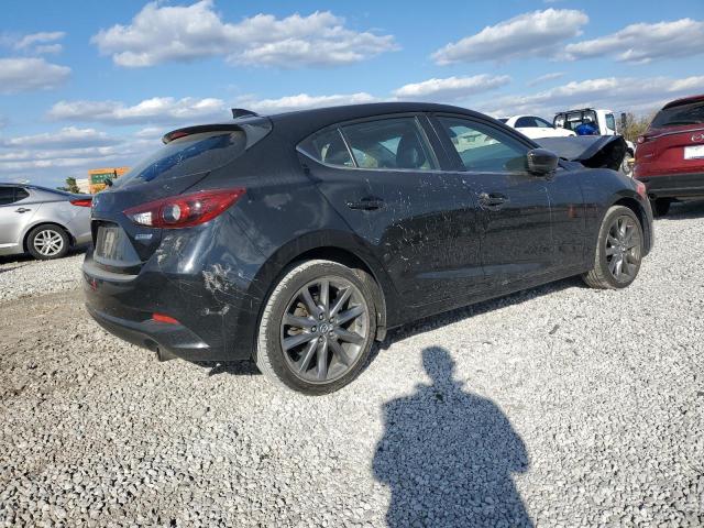 3MZBN1M30JM271088 - 2018 MAZDA 3 GRAND TOURING Қара фото 3