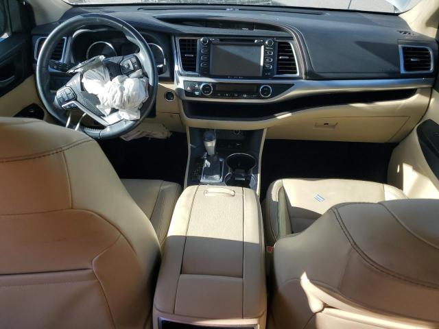 5TDJKRFH8GS276711 - 2016 TOYOTA HIGHLANDER XLE أبيض صورة 8