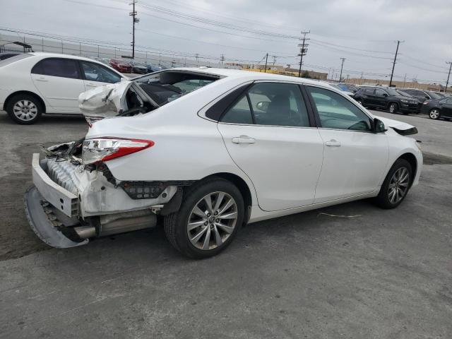 4T1BF1FK4GU138760 - 2016 TOYOTA CAMRY LE WHITE photo 3
