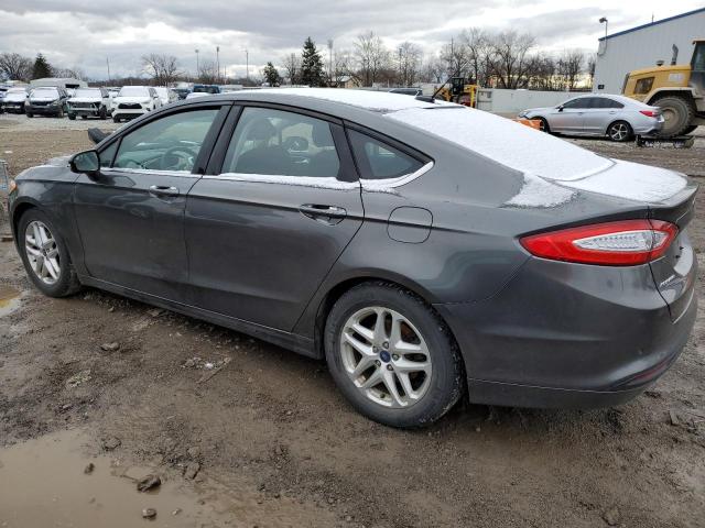 3FA6P0H73GR253563 - 2016 FORD FUSION SE GRAY photo 2