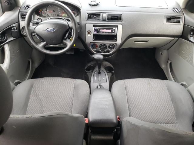 3FAFP31N15R149886 - 2005 FORD FOCUS ZX3 GRAY photo 8