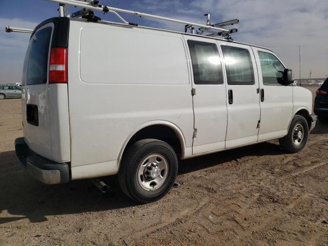 1GCWGAFP9K1167938 - 2019 CHEVROLET EXPRESS G2 WHITE photo 3