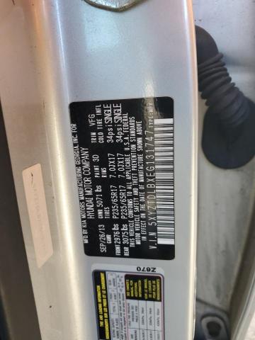 5XYZTDLBXEG131747 - 2014 HYUNDAI SANTA FE S SILVER photo 13