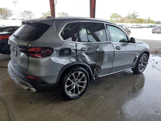 5UX13EU06R9T50906 - 2024 BMW X5 SDRIVE 40I GRAY photo 3