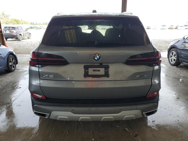 5UX13EU06R9T50906 - 2024 BMW X5 SDRIVE 40I GRAY photo 6