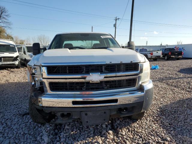 1GCHK29688E161551 - 2008 CHEVROLET SILVERADO K2500 HEAVY DUTY WHITE photo 5