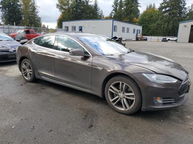 5YJSA1CG7DFP19709 - 2013 TESLA MODEL S Қоңыр фото 4