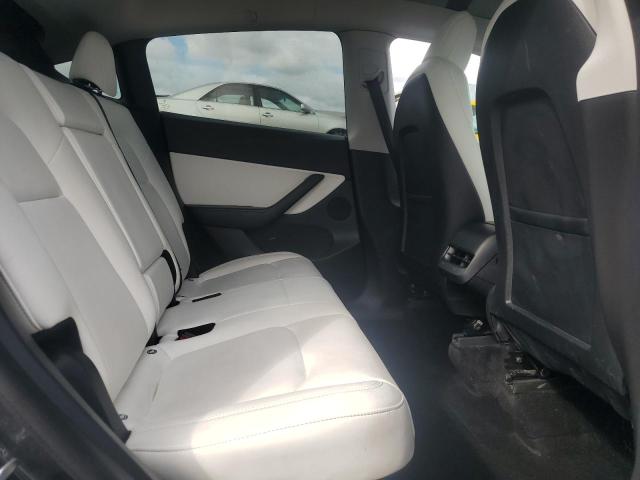 5YJYGDEE0MF198015 - 2021 TESLA MODEL Y 石墨色 照片 10