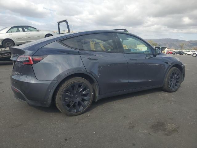 5YJYGDEE0MF198015 - 2021 TESLA MODEL Y 石墨色 照片 3