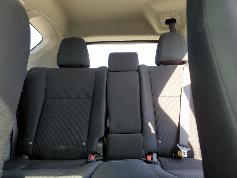 2T3ZFREV3GW273809 - 2016 TOYOTA RAV4 LE RED photo 10