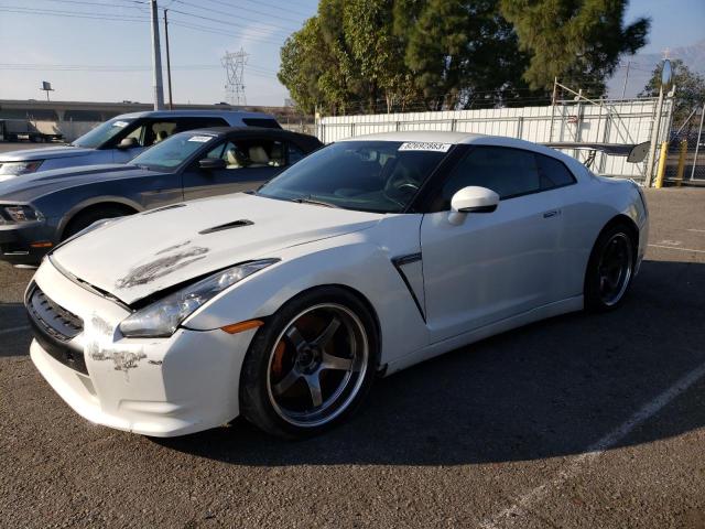 JN1AR5EF0DM260081 - 2013 NISSAN GT-R PREMIUM WHITE photo 1