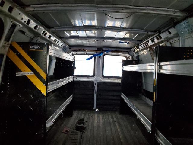 1GCZGUBA5B1162641 - 2011 CHEVROLET EXPRESS WHITE photo 10