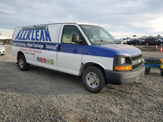 1GCZGUBA5B1162641 - 2011 CHEVROLET EXPRESS WHITE photo 4