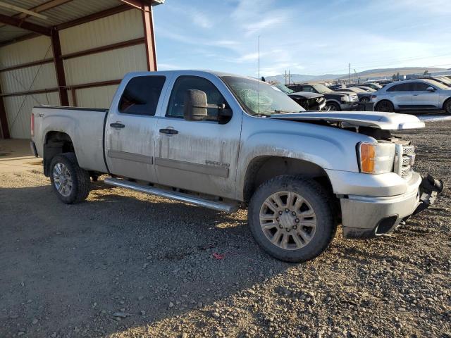 1GT120CG5CF168838 - 2012 GMC SIERRA K2500 SLE SILVER photo 4