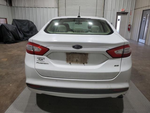 3FA6P0H7XGR243709 - 2016 FORD FUSION SE WHITE photo 6