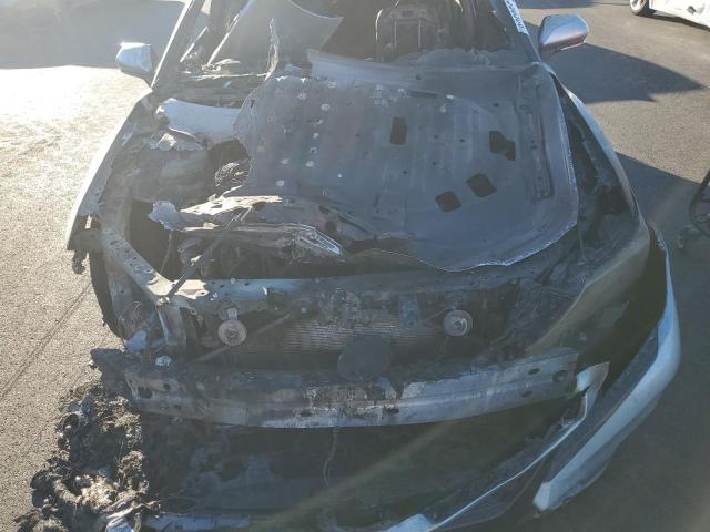 4T1B61HK8KU186316 - 2019 TOYOTA CAMRY XSE 银色 照片 11